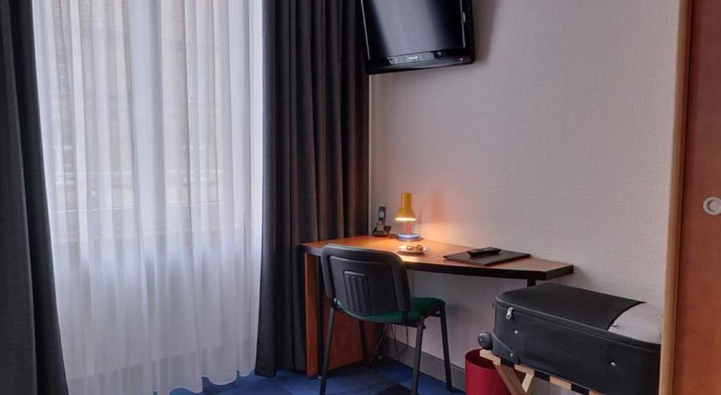 סנט-אבול Logis Hotel De Paris מראה חיצוני תמונה