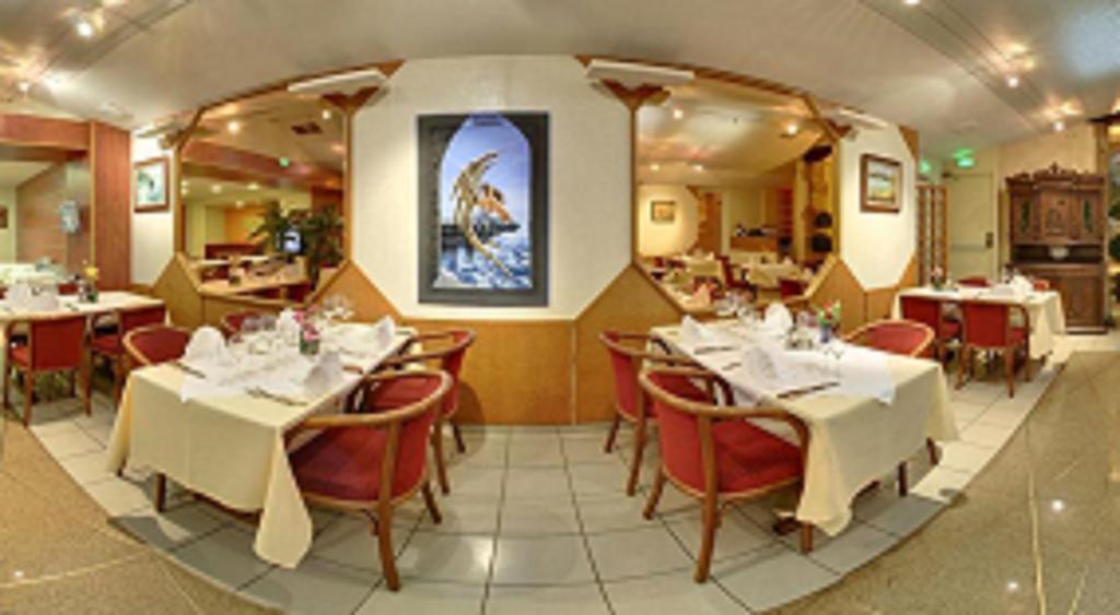 סנט-אבול Logis Hotel De Paris מראה חיצוני תמונה